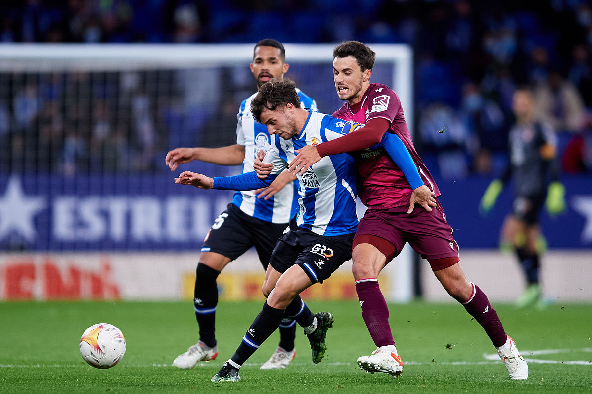 曼城止住颓势转折点瓦伦西亚再遭质疑，现场解说直呼：奥兰多魔术围绕社区盾伤情更新的简单介绍